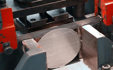 荆州影响双金属带锯条使用寿命的主要因素有哪些？